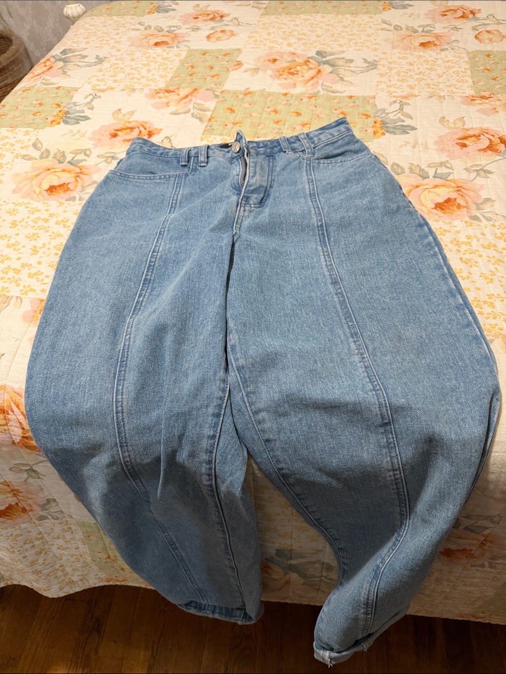 Missguided Light Blue Boyfriend High-Rise Panel Jeans